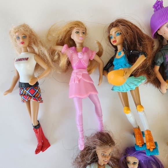 Miniature Dolls McDonalds Barbie Mattel Spinmaster Liv Doll London My Sc… - Picture 3 of 8